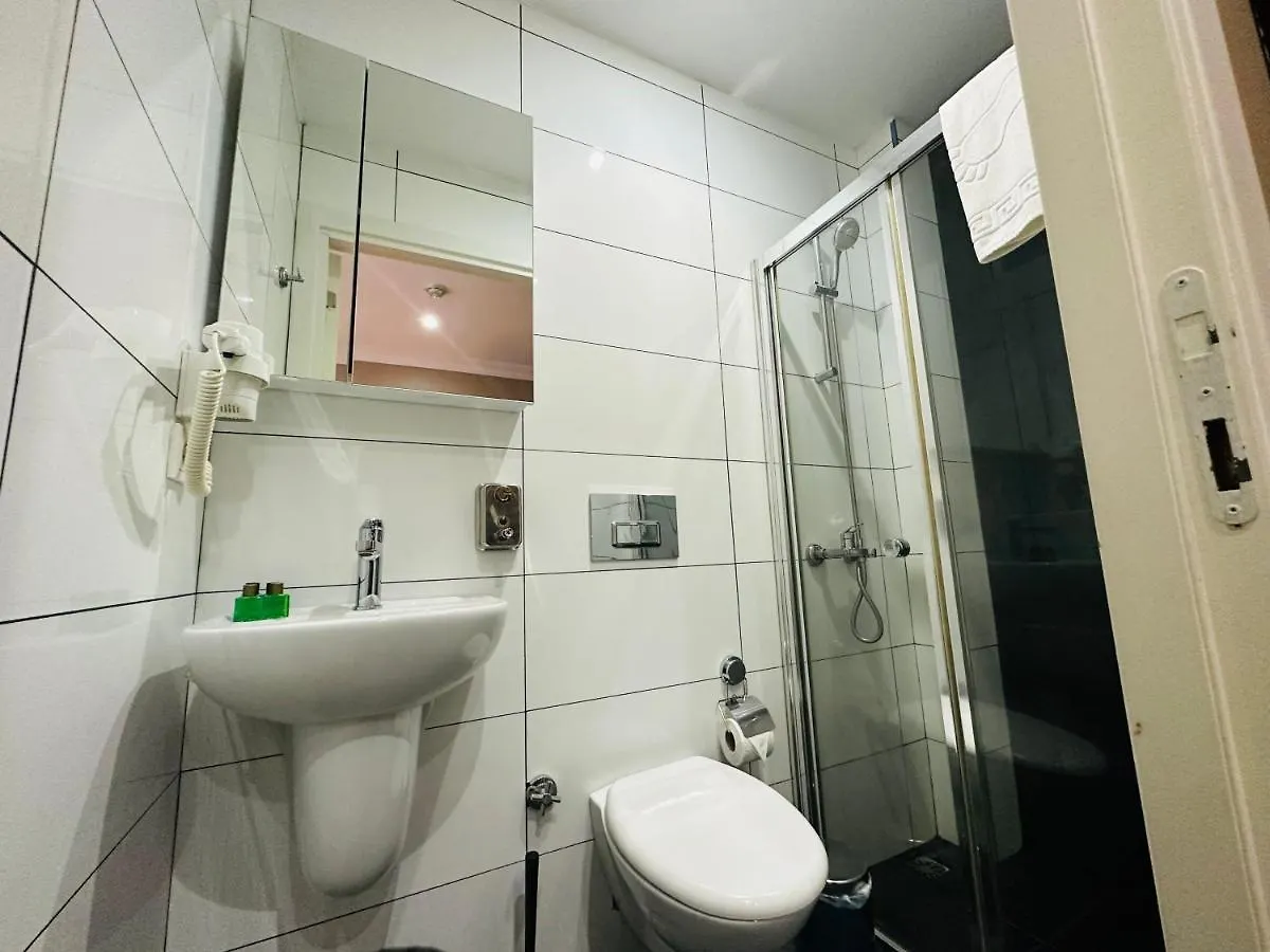 Aram Kerasi Rooms Istanbul Turkey